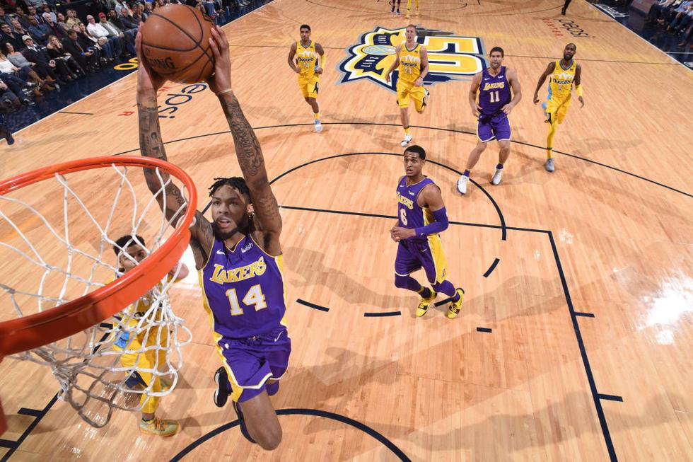 青年队的一 青年队的一