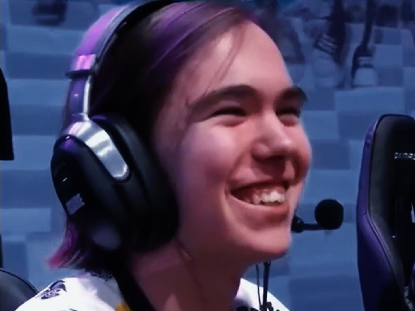 助阿森纳 助阿森纳