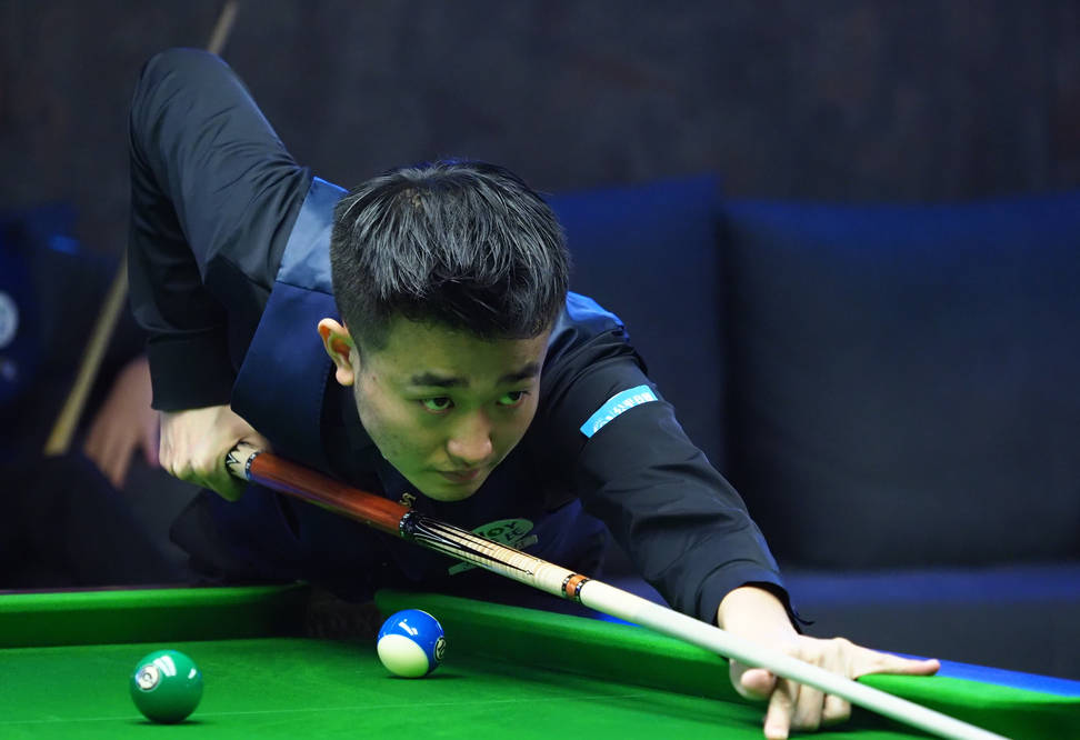 洲足坛的征 洲足坛的征